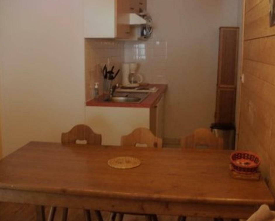 Appartement โกเตอเรต์ ภายนอก รูปภาพ